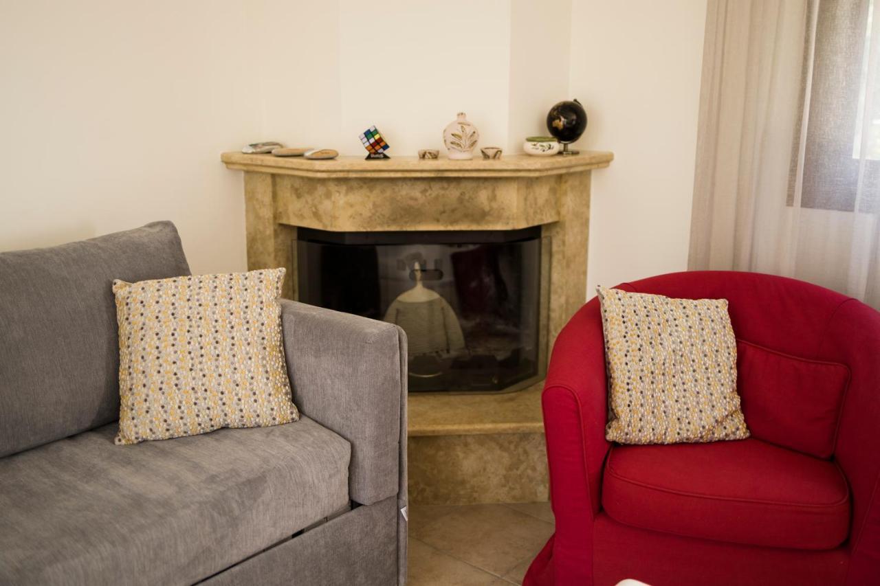 The Corner House At Gennadi Court Villa Ngoại thất bức ảnh